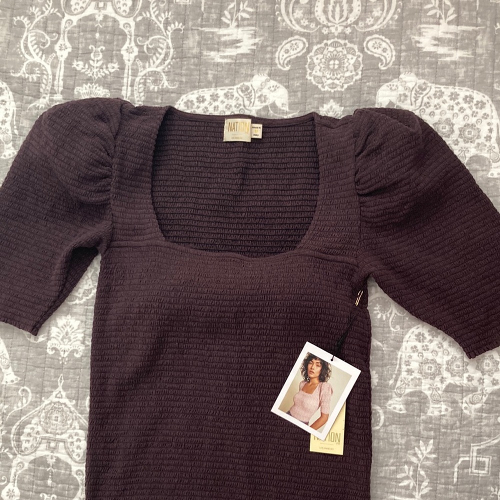 NATION Zandra Tee size M color sangre(brown).